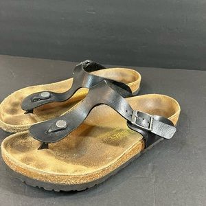 Birkenstock Gizeh sandals regular fit Wo’s Sz 8